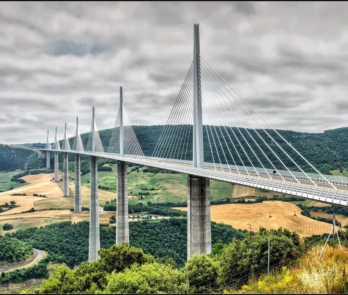 Viaductul Millau - Podul RECORDURILOR - FOTO • Buna Ziua Iasi • bestmariage.ro