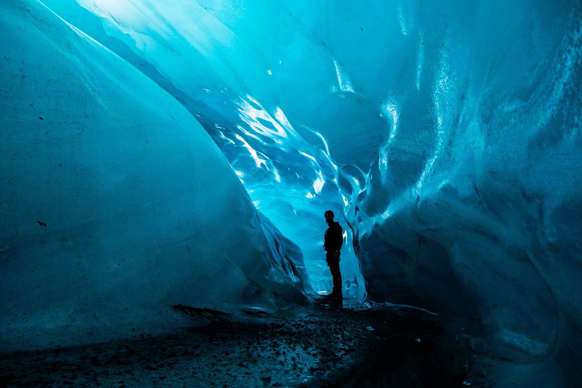 Séta a jég alatti és föld fölötti „Üvegtermekben"