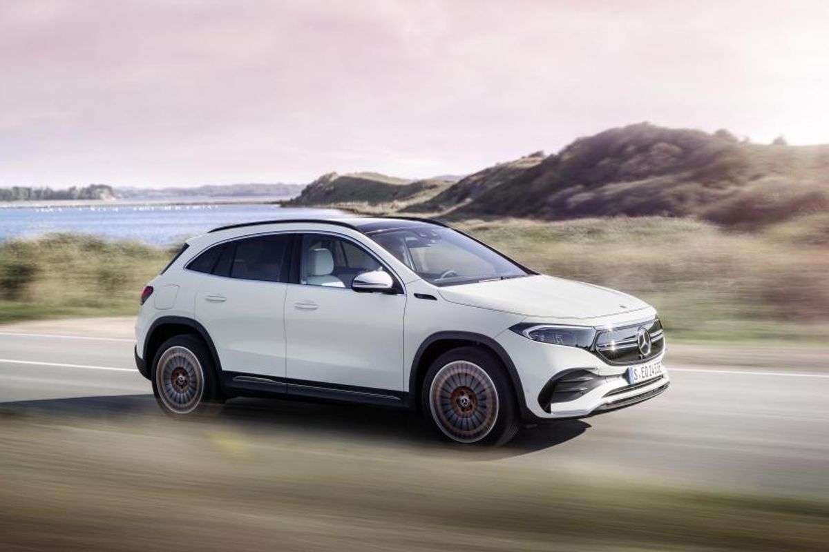 Mercedes–Benz EQA: crossover electric pentru o viaţă activă