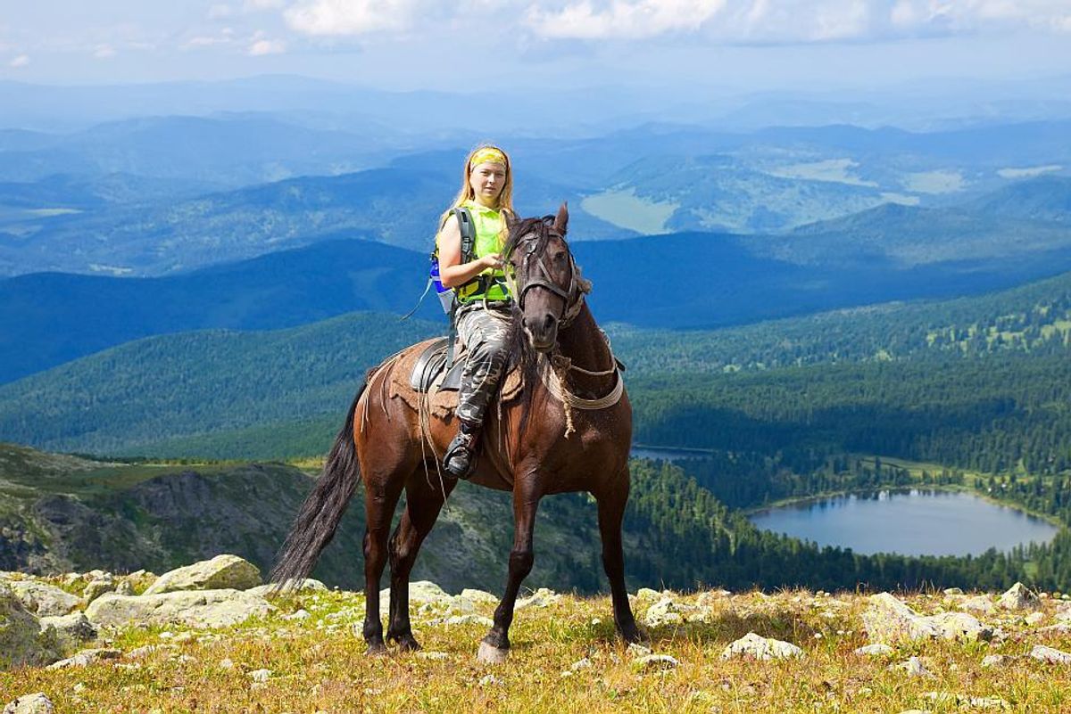 Az ország lóháton – lovas helyek Romániában