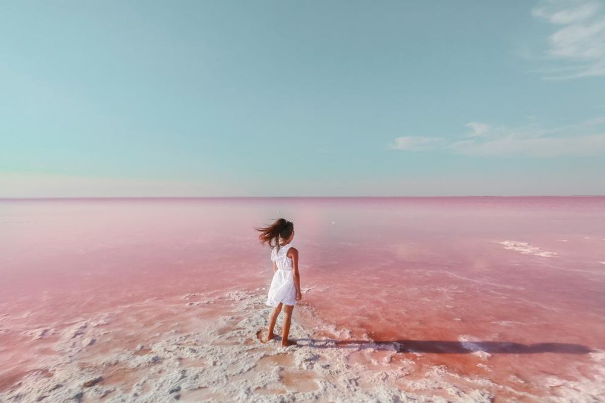Sétáltál már álmodban rózsaszín homokon?