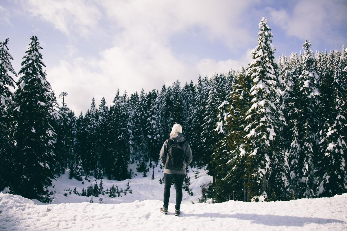 5 motive pentru a ne convinge de beneficiile drumețiilor de iarnă!