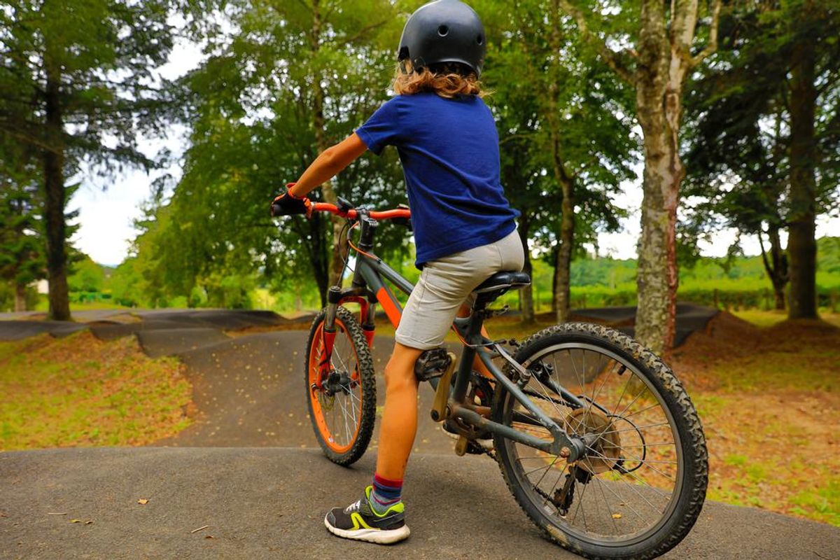 Nový fenomén cyklistiky u mladých: Skúste pumptrack!